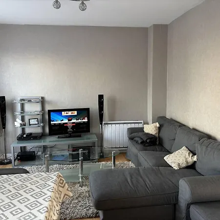 Centre T3 Lumineux 4 Pers A 400m De La - Fr-1-738-53 Royan