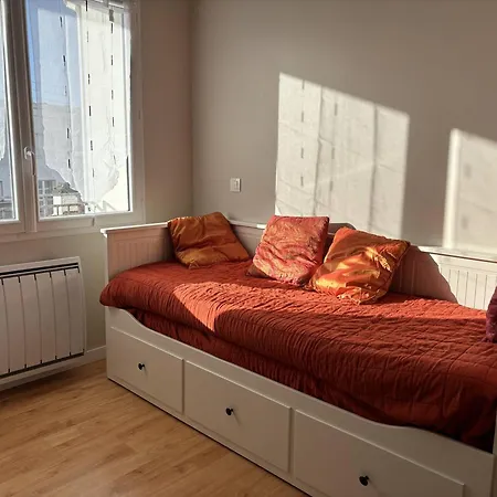 Centre T3 Lumineux 4 Pers A 400m De La - Fr-1-738-53 Apartment