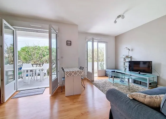 Centre T3 Lumineux 4 Pers A 400m De La - Fr-1-738-53 *