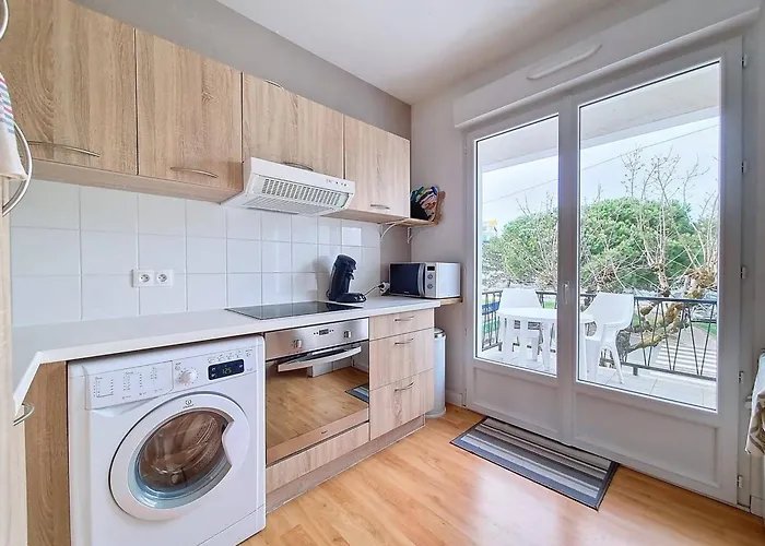 Centre T3 Lumineux 4 Pers A 400m De La - Fr-1-738-53 *